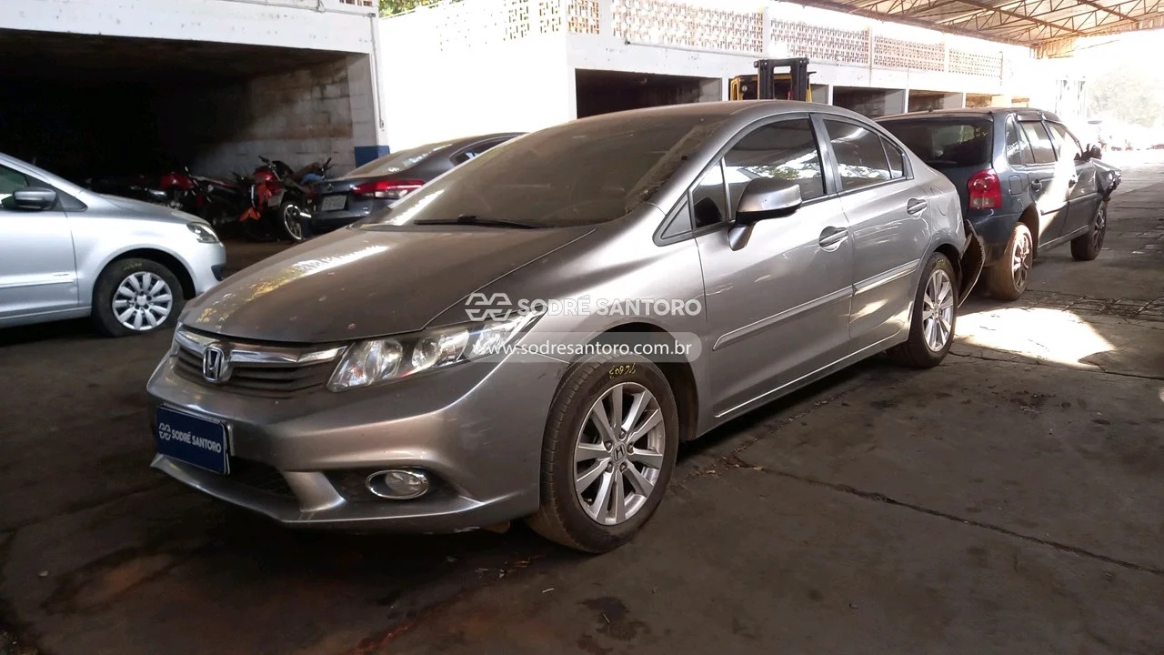 HONDA CIVIC LXS 2013