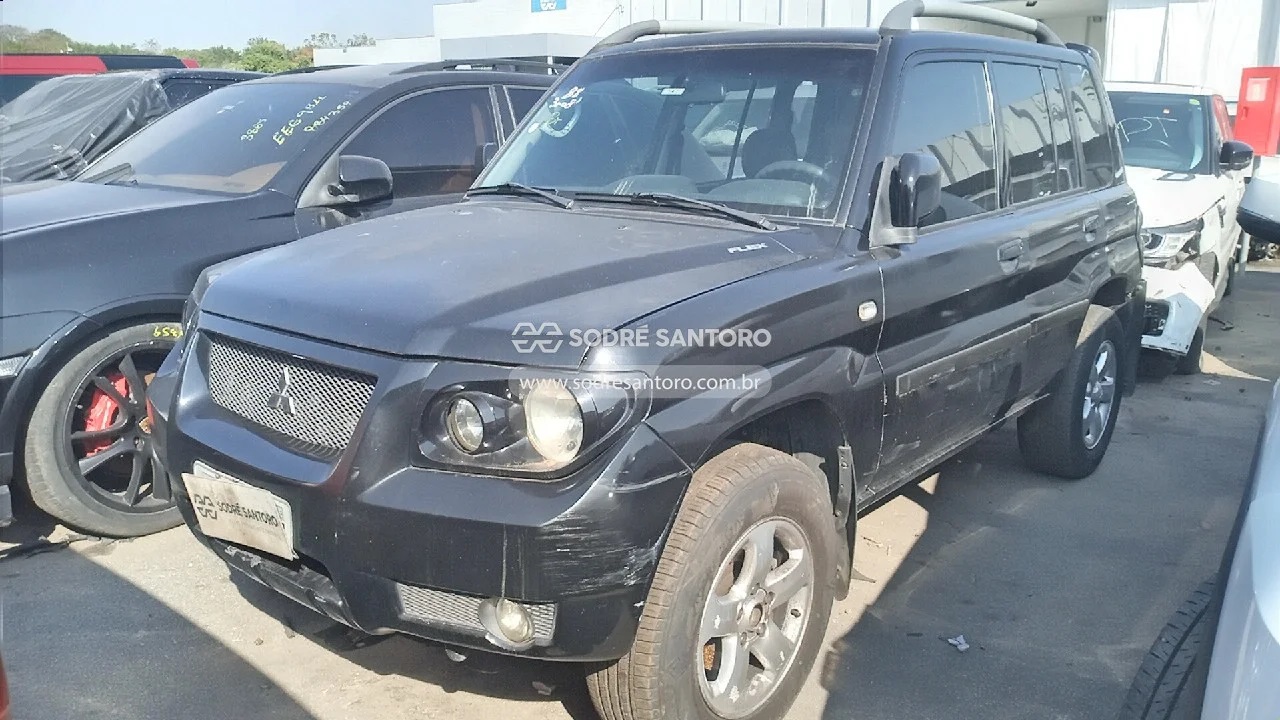  MITSUBISHI PAJERO TR4 FLEX 2009